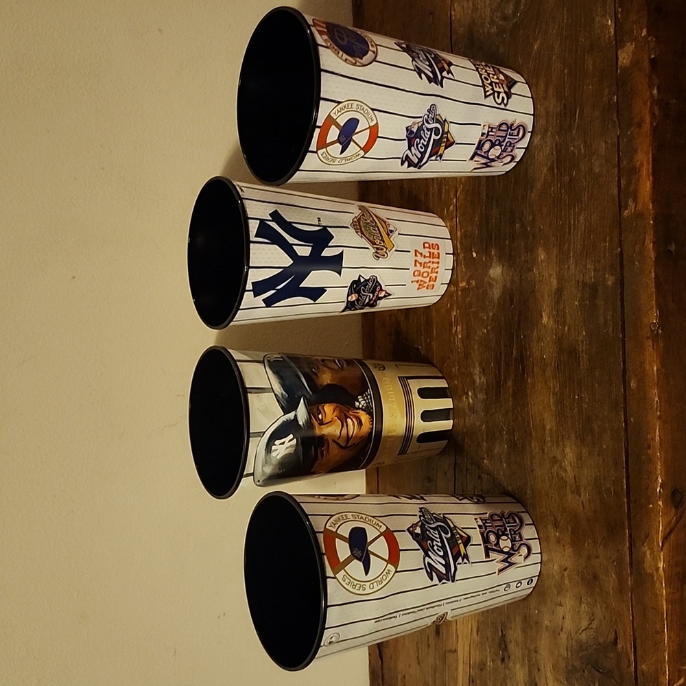 Yankees Collectors Cups